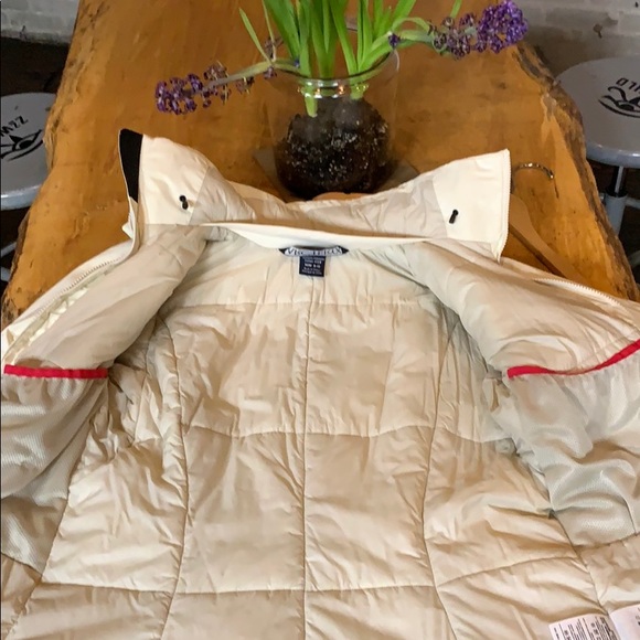 Arc'teryx Cream Jacket - Picture 8 of 12